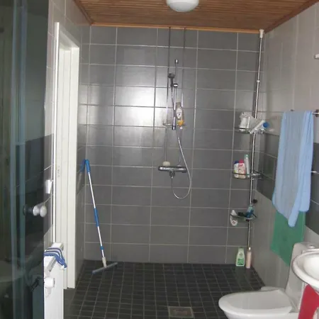 Kotimajoitus Hella Haermae Δωμάτια σε οικογενειακή κατοικία *